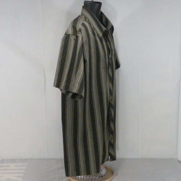 Wonderwall Steve & Barry's Button Front Shirt XL fits like an 2X - Picture 3 of 7